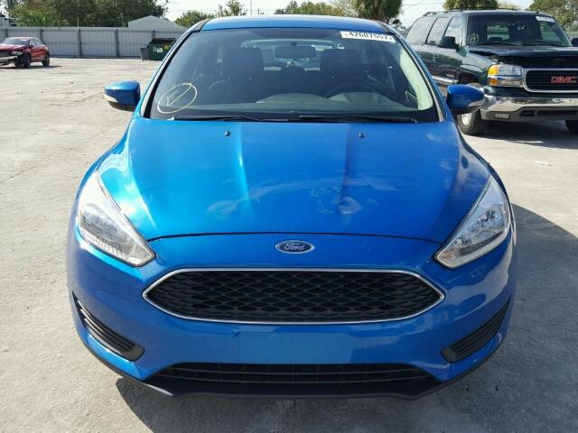 1FADP3K27FL223629 - 2015 FORD FOCUS BLUE photo 9