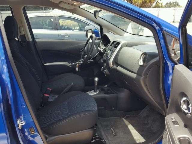 3N1CE2CP6EL409314 - 2014 NISSAN VERSA NOTE BLUE photo 5