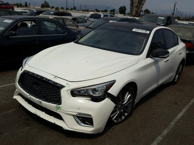 JN1EV7AP6JM351004 - 2018 INFINITI Q50 LUXE WHITE photo 2