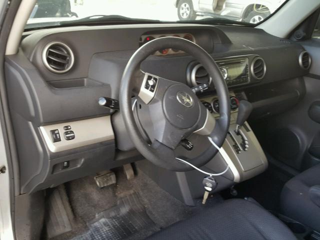 JTLKE50E881010059 - 2008 TOYOTA SCION XB Күміс фото 9