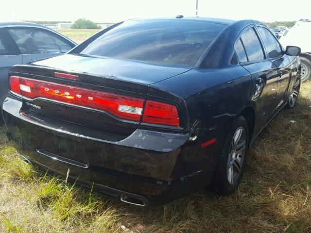 2C3CDXHG9DH633162 - 2013 DODGE CHARGER BLACK photo 4