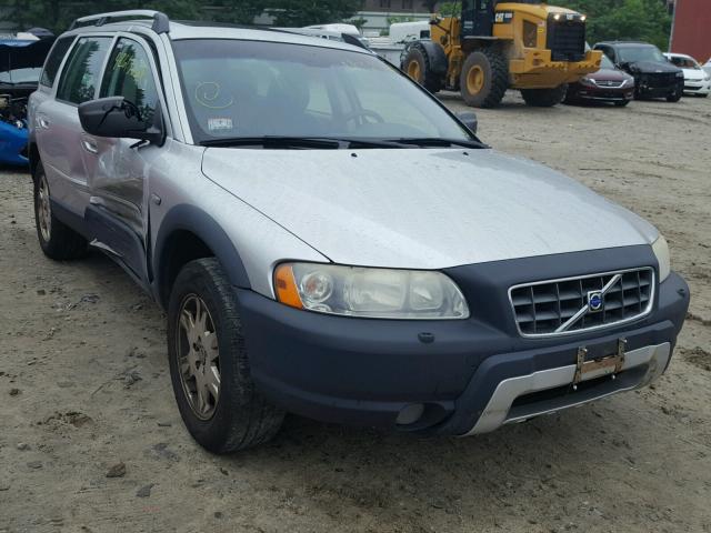 YV4SZ592861230126 - 2006 VOLVO XC70 GRAY photo 1