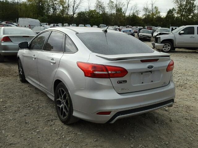 1FADP3F2XFL339644 - 2015 FORD FOCUS SE SILVER photo 3