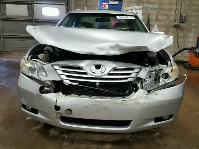 JTNBE46K073080527 - 2007 TOYOTA CAMRY NEW SILVER photo 9