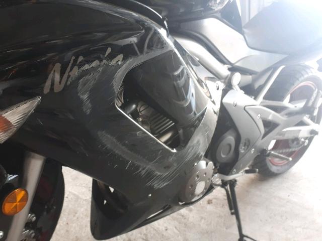 JKAEXEA128A042899 - 2008 KAWASAKI EX650 A Qara foto 9