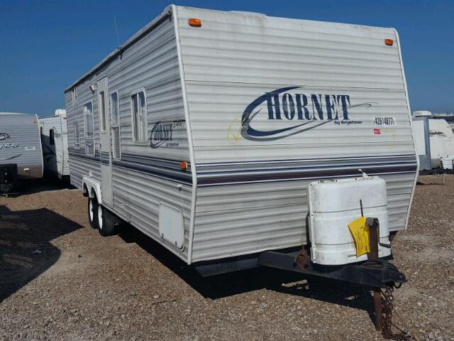 4YDT27B2427304437 - 2001 KEYSTONE HORNET WHITE photo 1