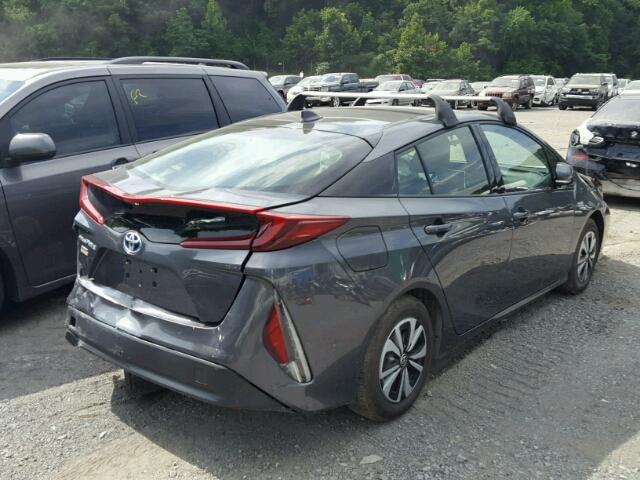 JTDKARFP8H3033787 - 2017 TOYOTA PRIUS PRIM ნაცრისფერი ფოტო 4