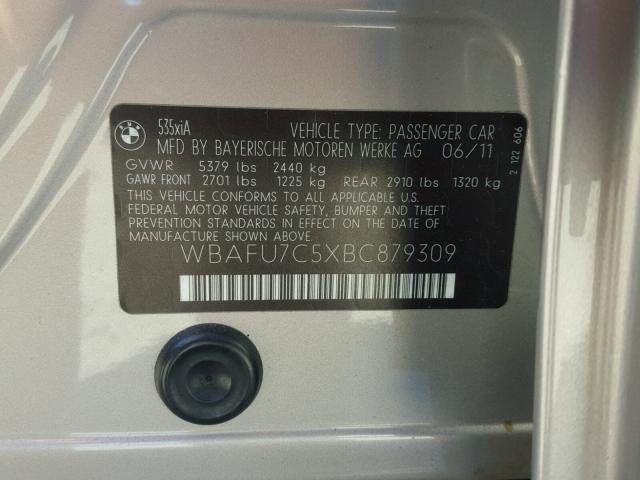 WBAFU7C5XBC879309 - 2011 BMW 535 XI Srebrny zdjęcie 10