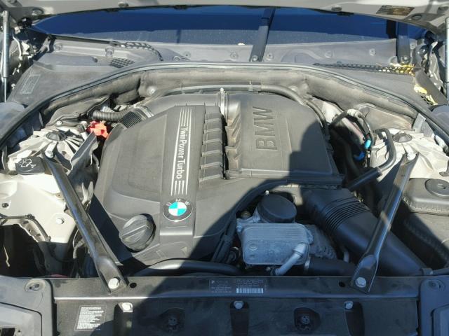 WBAFU7C5XBC879309 - 2011 BMW 535 XI Srebrny zdjęcie 7