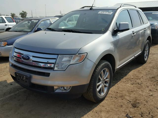 2FMDK48C98BA14017 - 2008 FORD EDGE SEL SILVER photo 2