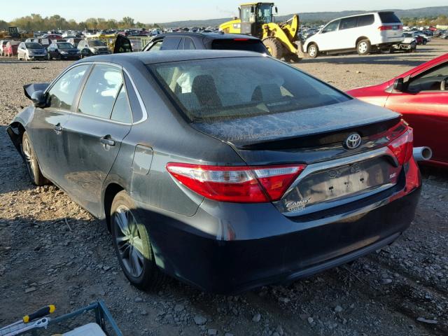 4T1BF1FKXFU004995 - 2015 TOYOTA CAMRY LE BLACK photo 3