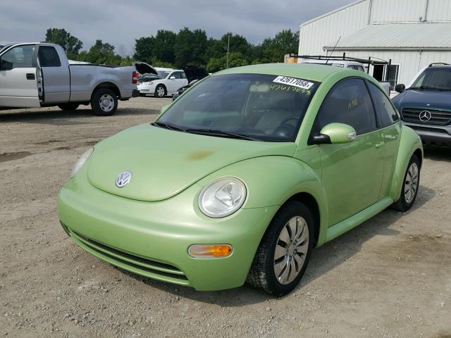 3VWBK31C25M411169 - 2005 VOLKSWAGEN NEW BEETLE 绿色 照片 2
