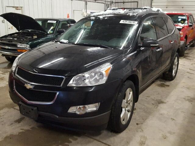 1GNKRGED6BJ395289 - 2011 CHEVROLET TRAVERSE L BLACK photo 2