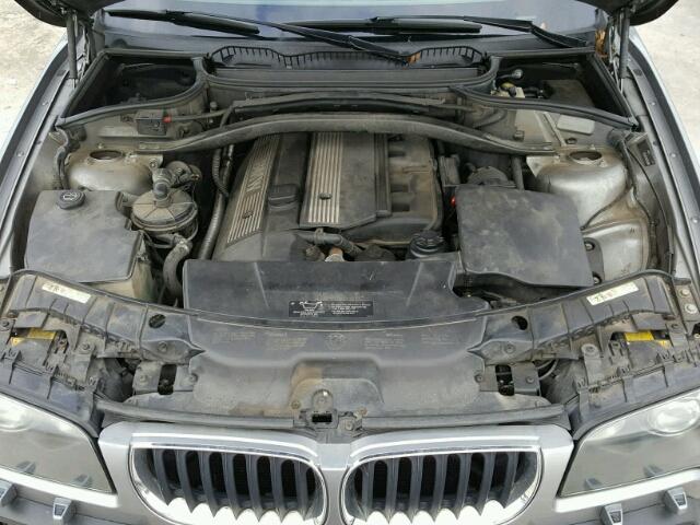 WBXPA93454WC30172 - 2004 BMW X3 GRAY photo 7