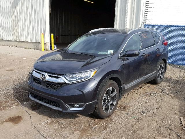 2HKRW2H96JH102315 - 2018 HONDA CR-V TOURI GRAY photo 2