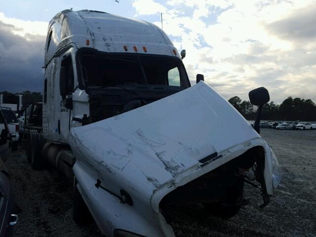 1FUJGLCK59LAA4224 - 2009 FREIGHTLINER CASCADIA 1 WHITE photo 1