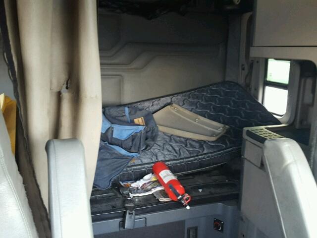 1FUJGLCK59LAA4224 - 2009 FREIGHTLINER CASCADIA 1 WHITE photo 6