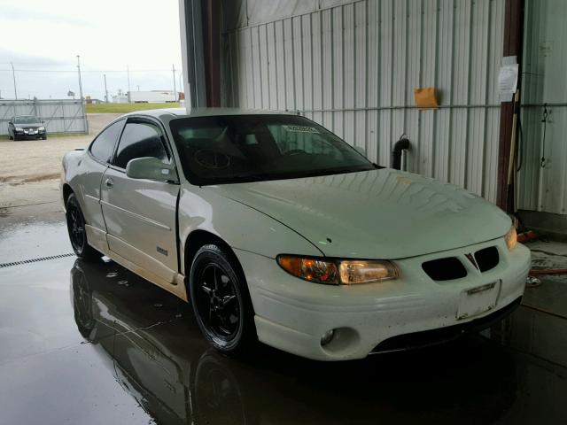 1G2WP1213WF226304 - 1998 PONTIAC GRAND PRIX თეთრი ფოტო 1