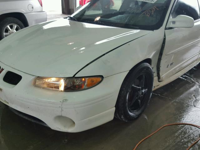 1G2WP1213WF226304 - 1998 PONTIAC GRAND PRIX თეთრი ფოტო 9