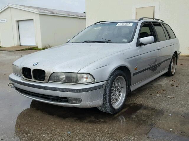 WBADP534XXBR95245 - 1999 BMW 528 SILVER photo 2