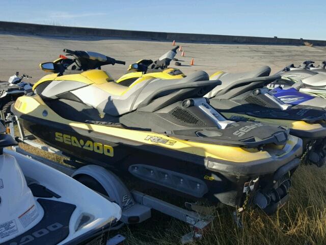 YDV49568D909 - 2009 BOMBARDIER SEA DOO YELLOW photo 3