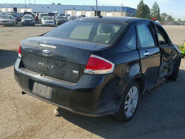 1FAHP35N78W271530 - 2008 FORD FOCUS SE BLACK photo 4