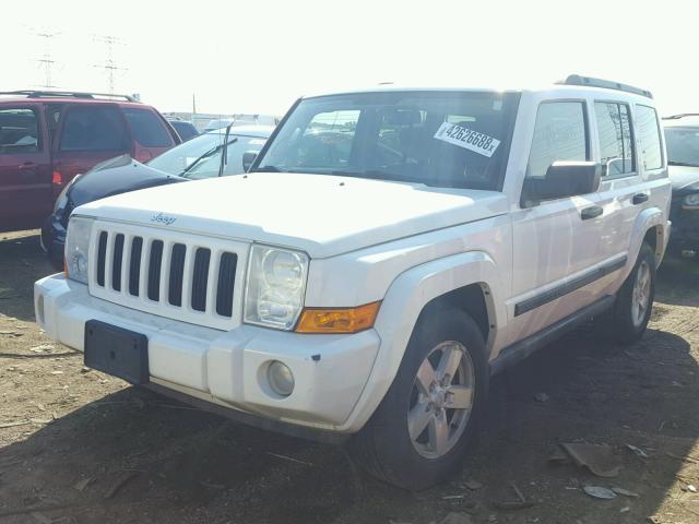 1J8HG48K86C198449 - 2006 JEEP COMMANDER WHITE photo 2