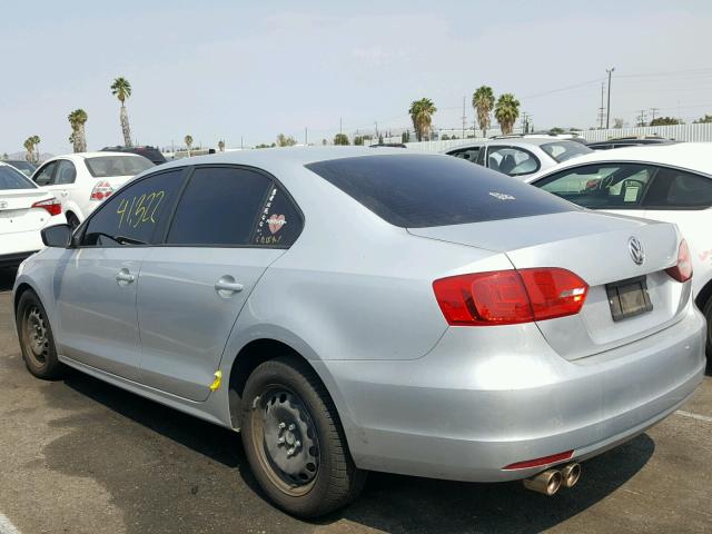 3VW2K7AJXCM329967 - 2012 VOLKSWAGEN JETTA BASE SILVER photo 3