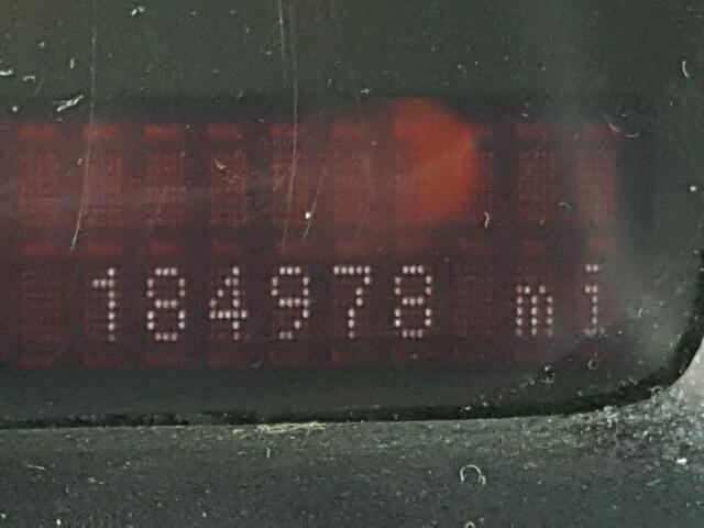 5LMFU27515LJ13787 - 2005 LINCOLN NAVIGATOR WHITE photo 8