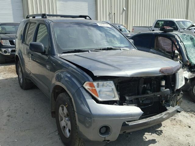 5N1AR18U75C755462 - 2005 NISSAN PATHFINDER GRAY photo 1