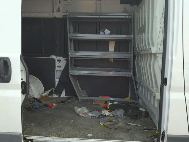 3C6TRVCGXGE104500 - 2016 RAM PROMASTER WHITE photo 6