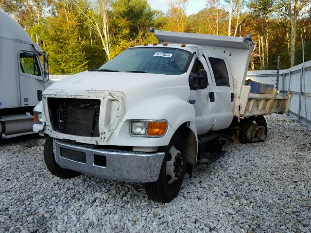 3FRNW65R76V235769 - 2006 FORD F650 SUPER WHITE photo 2