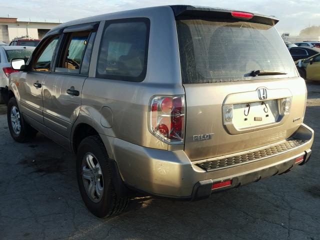 5FNYF18136B028387 - 2006 HONDA PILOT LX GOLD photo 3