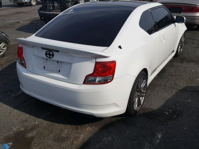 JTKJF5C73C3038021 - 2012 TOYOTA SCION TC 白色 照片 4