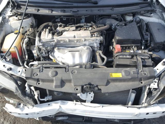 JTKJF5C73C3038021 - 2012 TOYOTA SCION TC 白色 照片 7