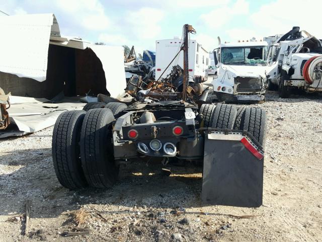 1FUJAHCGX1PF97493 - 2001 FREIGHTLINER CONVENTION BURN photo 10