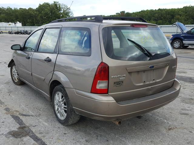 1FAFP36N25W317895 - 2005 FORD FOCUS ZXW TAN photo 3