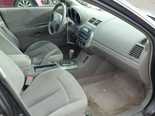 1N4AL11D04C186040 - 2004 NISSAN ALTIMA BAS GRAY photo 5