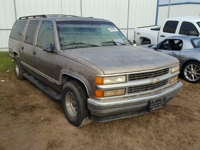 3GNEC16R0TG126858 - 1996 CHEVROLET SUBURBAN C TAN photo 1