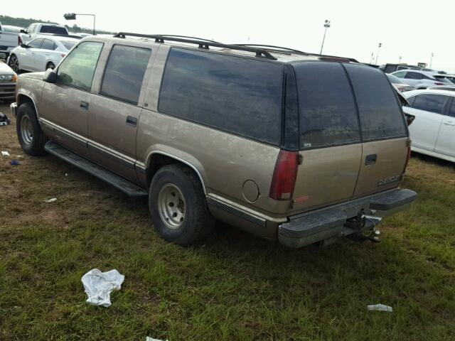 3GNEC16R0TG126858 - 1996 CHEVROLET SUBURBAN C TAN photo 3