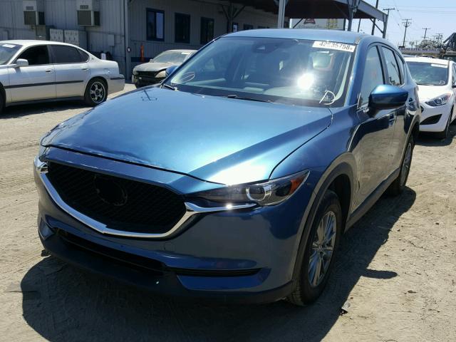 JM3KFABM0J1331970 - 2018 MAZDA CX-5 SPORT BLUE photo 2