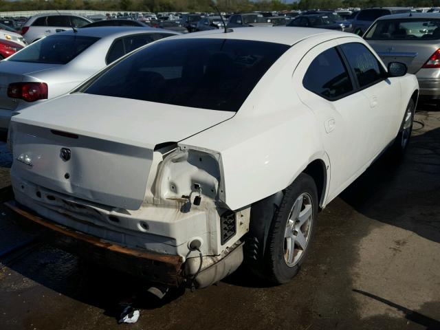 2B3KA43G18H317056 - 2008 DODGE CHARGER WHITE photo 4