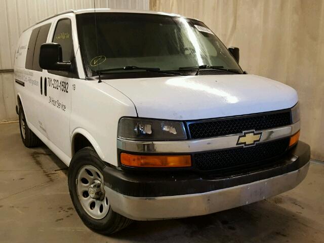 1GCUHAD49A1172388 - 2010 CHEVROLET EXPRESS G1 WHITE photo 1