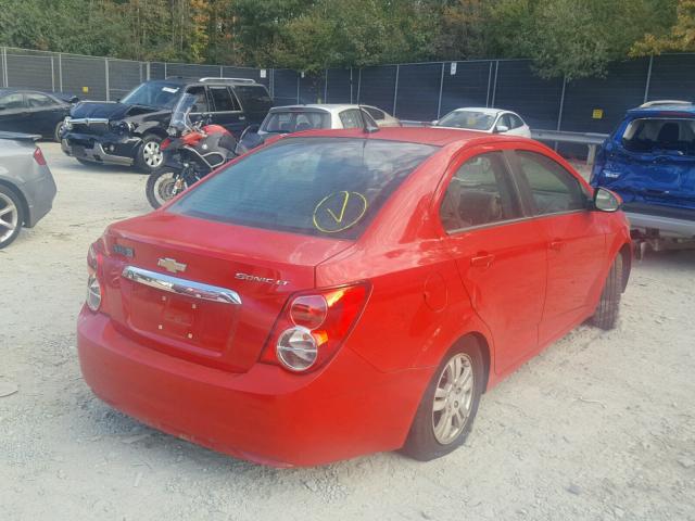 1G1JC5SH8D4112239 - 2013 CHEVROLET SONIC LT RED photo 4