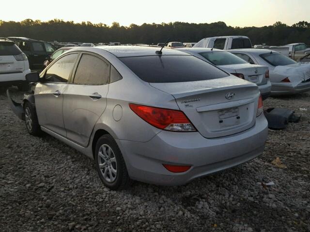 KMHCT4AE7DU496205 - 2013 HYUNDAI ACCENT SILVER photo 3