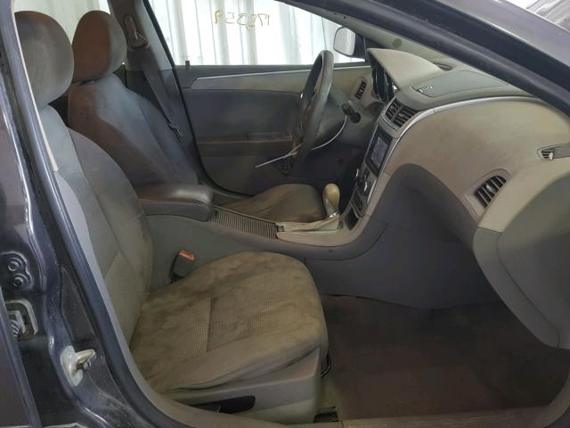 1G1ZA5E05AF217075 - 2010 CHEVROLET MALIBU LS ყავისფერი ფოტო 5