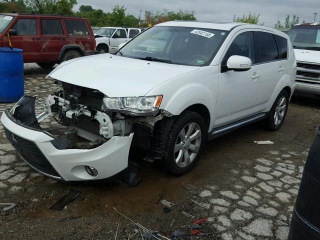 JA4JT5AX6AZ015114 - 2010 MITSUBISHI OUTLANDER WHITE photo 2