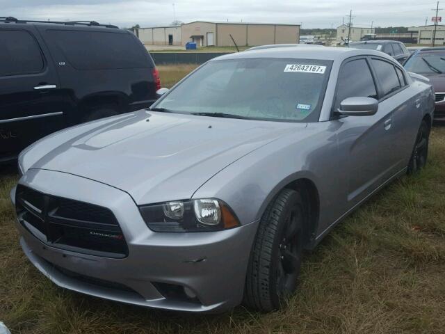 2C3CDXHG3DH597937 - 2013 DODGE CHARGER SX GRAY photo 2