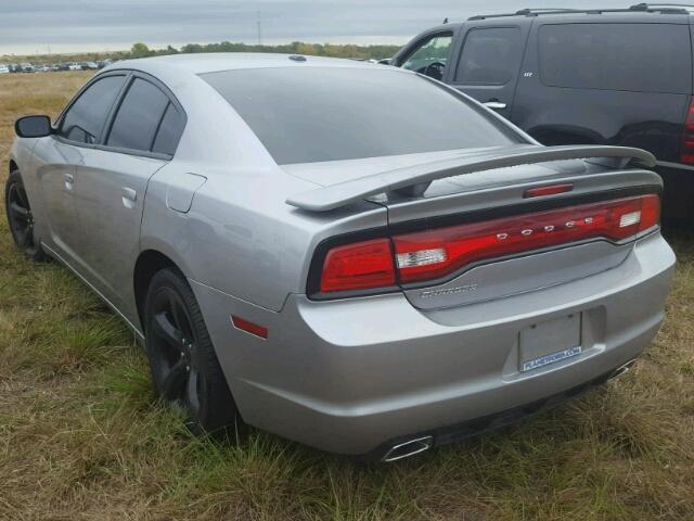 2C3CDXHG3DH597937 - 2013 DODGE CHARGER SX GRAY photo 3