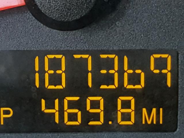 1G8AJ58F57Z209788 - 2007 SATURN ION LEVEL თეთრი ფოტო 8